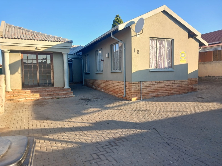 3 Bedroom Property for Sale in Tlhabane West North West